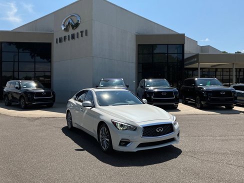 Certified 2022 INFINITI Q50 Luxe w/ Cargo Package image 1