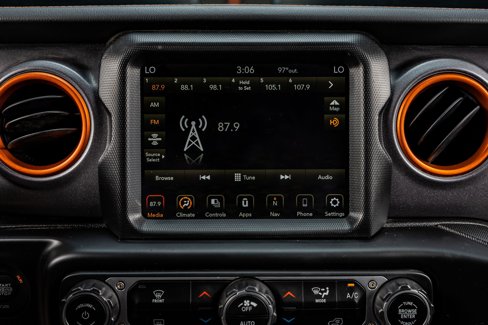 Used 2023 Jeep Gladiator Mojave image 23