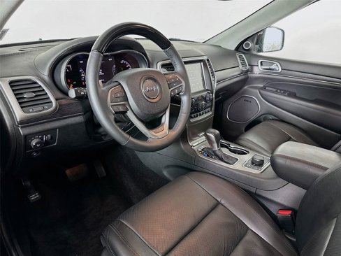 Used 2017 Jeep Grand Cherokee Summit image 9