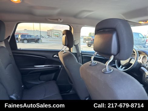 Used 2019 Dodge Journey SE image 58