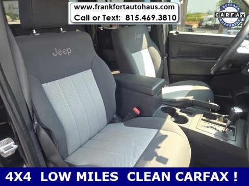 Used 2009 Jeep Liberty Sport w/ Popular Equipment Group image 37