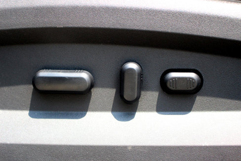 Used 2013 Ford Edge SEL image 17