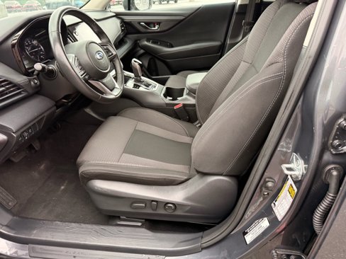 Used 2024 Subaru Outback Premium image 10