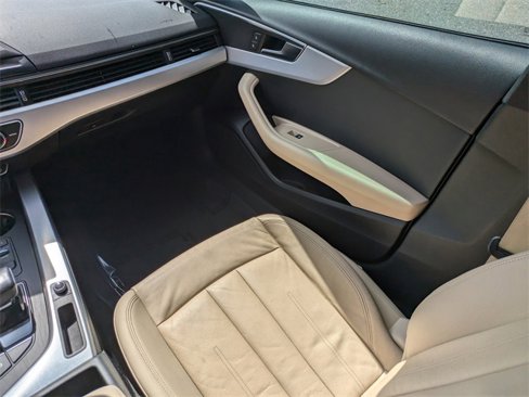 Used 2017 Audi A4 2.0T Premium image 17