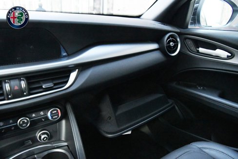 New 2025 Alfa Romeo Stelvio Sprint w/ Convenience Package image 20