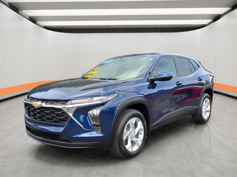 Certified 2024 Chevrolet Trax LS w/ LS Convenience Package image 1