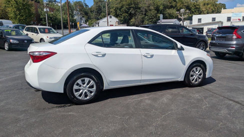 Used 2015 Toyota Corolla L image 20