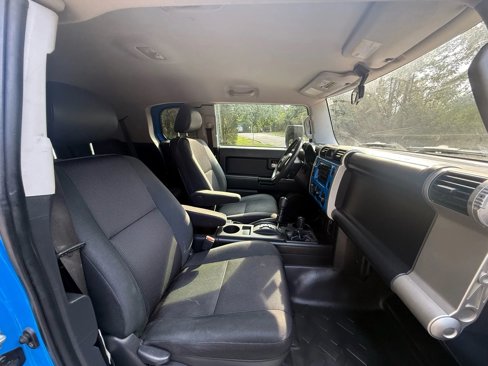 Used 2007 Toyota FJ Cruiser 4WD image 10