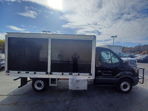 Used 2018 Ford Transit 250 156 image 5
