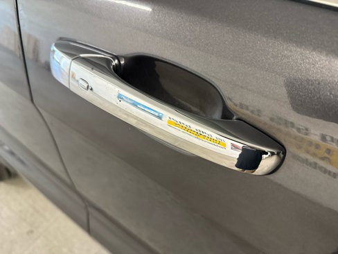 Used 2018 Jeep Grand Cherokee Limited image 73