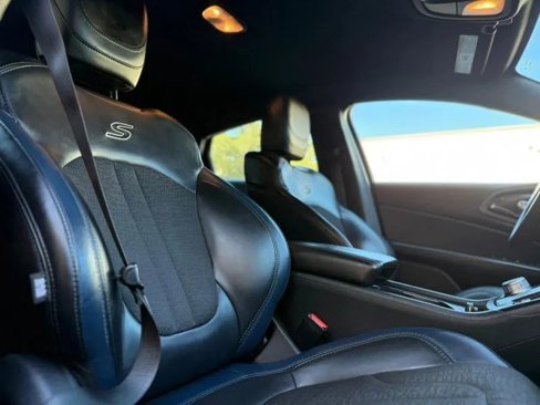 Used 2015 Chrysler 200 S image 13