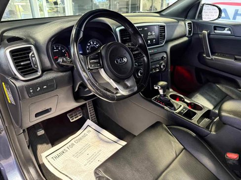Used 2020 Kia Sportage S image 11
