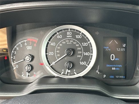Used 2022 Toyota Corolla LE image 11
