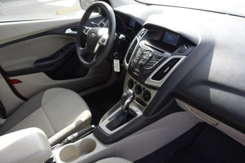Used 2014 Ford Focus SE image 31