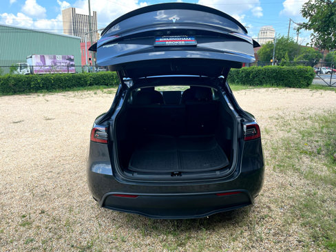 Used 2021 Tesla Model Y Performance image 18