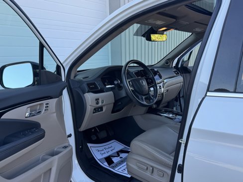 Used 2020 Honda Pilot Touring image 20