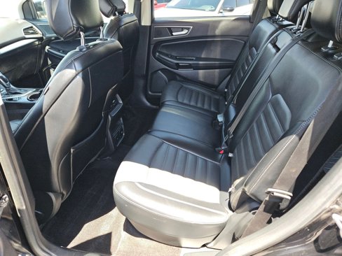 Used 2018 Ford Edge SEL w/ Equipment Group 201A image 20