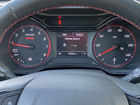 Used 2024 Chevrolet Trax RS w/ Sunroof Package image 18