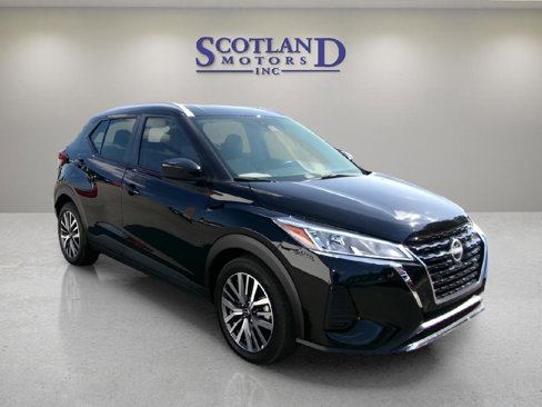 Used 2024 Nissan Kicks SV image 4