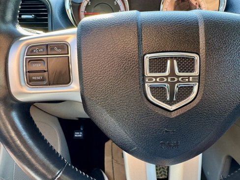 Used 2015 Dodge Grand Caravan SXT w/ UConnect Hands-Free Group image 23