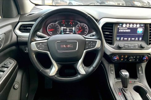Used 2019 GMC Acadia SLT w/ Black Edition image 5