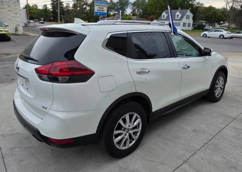 Used 2020 Nissan Rogue SV image 8
