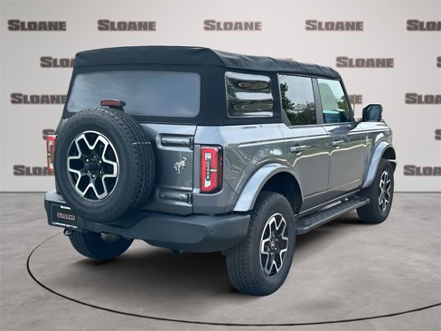 Used 2022 Ford Bronco Outer Banks image 5