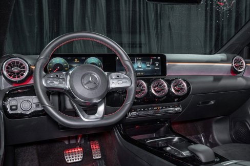 Certified 2022 Mercedes-Benz A 220 image 18