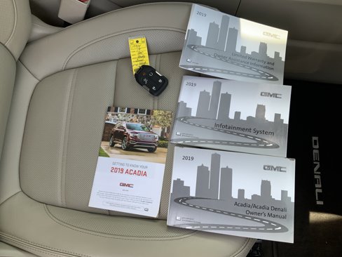 Used 2019 GMC Acadia Denali w/ Technology Package image 15
