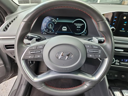 Used 2022 Hyundai Sonata SEL Plus w/ Preferred Accessory Package image 9