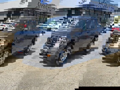 New 2025 Ford Maverick XL image 6