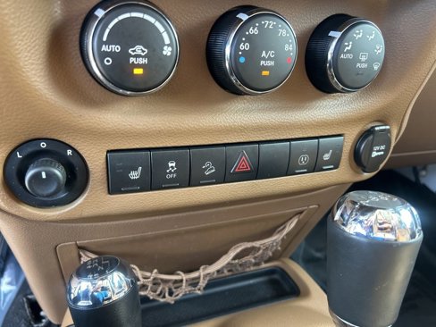 Used 2014 Jeep Wrangler Unlimited Sahara w/ Max Tow Package image 38