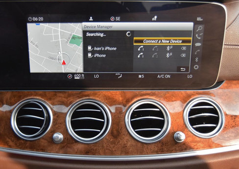 Used 2020 Mercedes-Benz E 350 4MATIC Sedan w/ Premium Package image 36