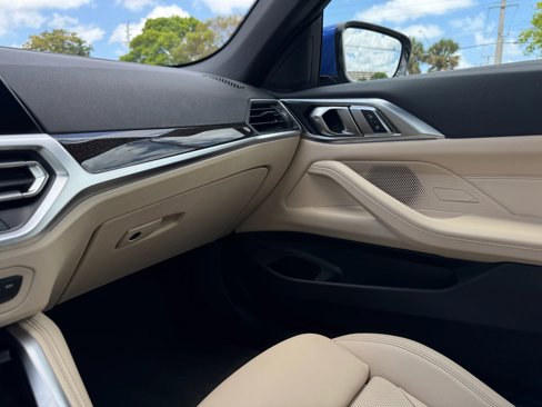 Used 2023 BMW 430i xDrive Convertible w/ M Sport Package image 27