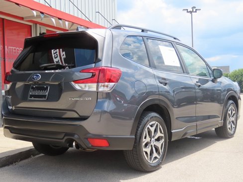 Used 2020 Subaru Forester Premium image 15
