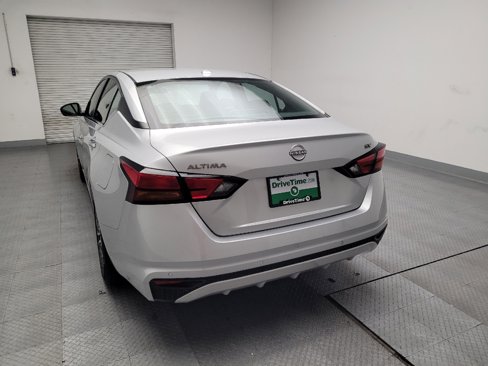 Used 2023 Nissan Altima 2.5 SV image 6