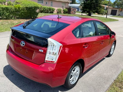 Used 2011 Toyota Prius One image 8