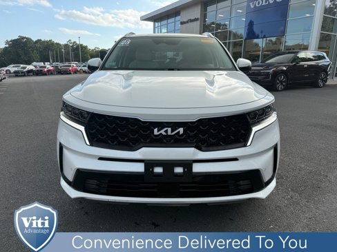 Used 2023 Kia Sorento SX Prestige image 3