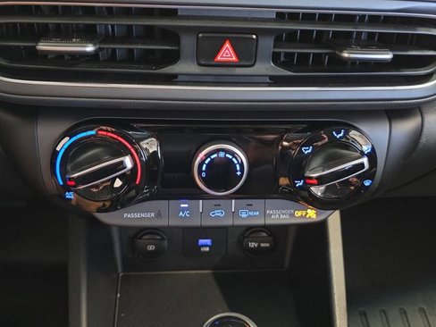 Certified 2022 Hyundai Kona SEL image 17