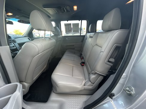 Used 2014 Honda Pilot Touring image 13