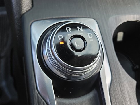 Used 2020 Ford Escape SE image 34