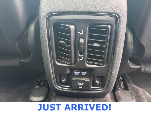 Used 2015 Jeep Grand Cherokee Overland image 25