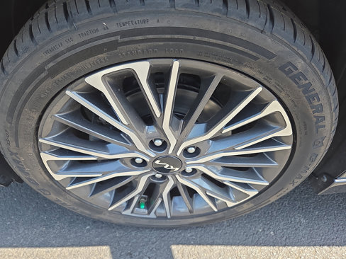 Used 2022 Kia Forte GT-Line w/ GT-Line Technology Package image 12