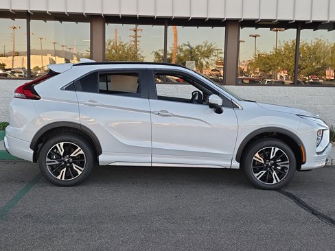 New 2026 Mitsubishi Eclipse Cross SEL image 8