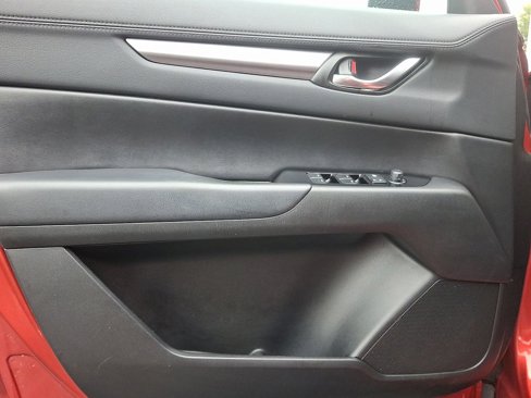 Used 2018 MAZDA CX-5 Touring image 13