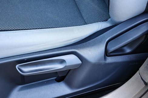 Certified 2022 Volkswagen Taos S image 29
