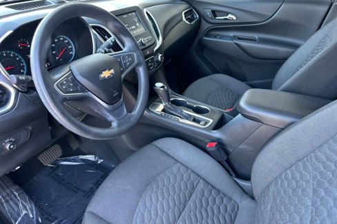 Used 2018 Chevrolet Equinox LT image 4