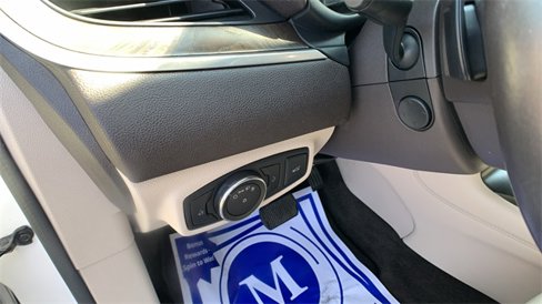Used 2017 Lincoln MKC Reserve w/ Lincoln MKC Climate Package image 11