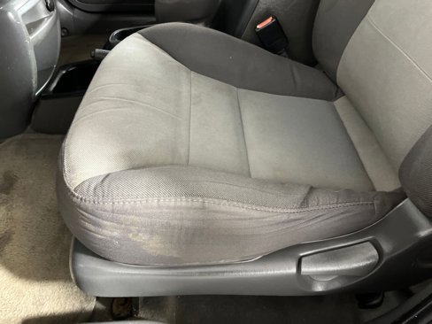 Used 2003 Ford Escape XLS image 10