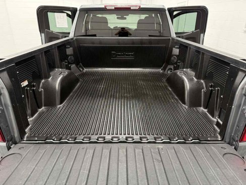 Used 2021 Chevrolet Silverado 1500 LT image 25